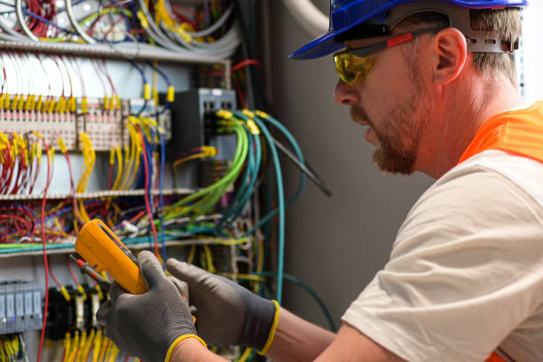 Best Emergency Electrician Near Me  in East Peoria, IL